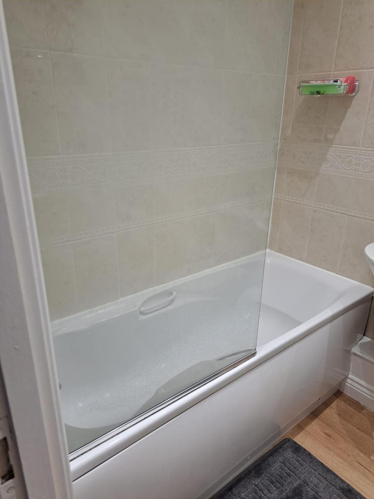 Luxury Rooms And An En-Suite Room With Free Wi-Fi Clarendon Way Colchester Exterior photo