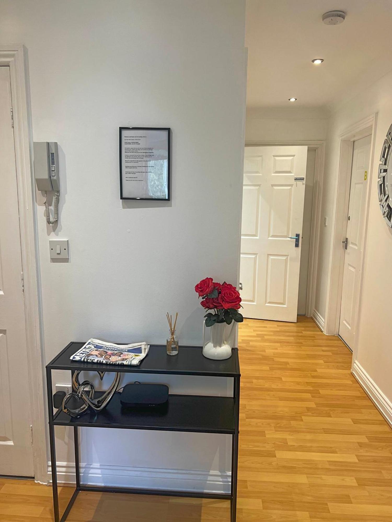 Luxury Rooms And An En-Suite Room With Free Wi-Fi Clarendon Way Colchester Exterior photo