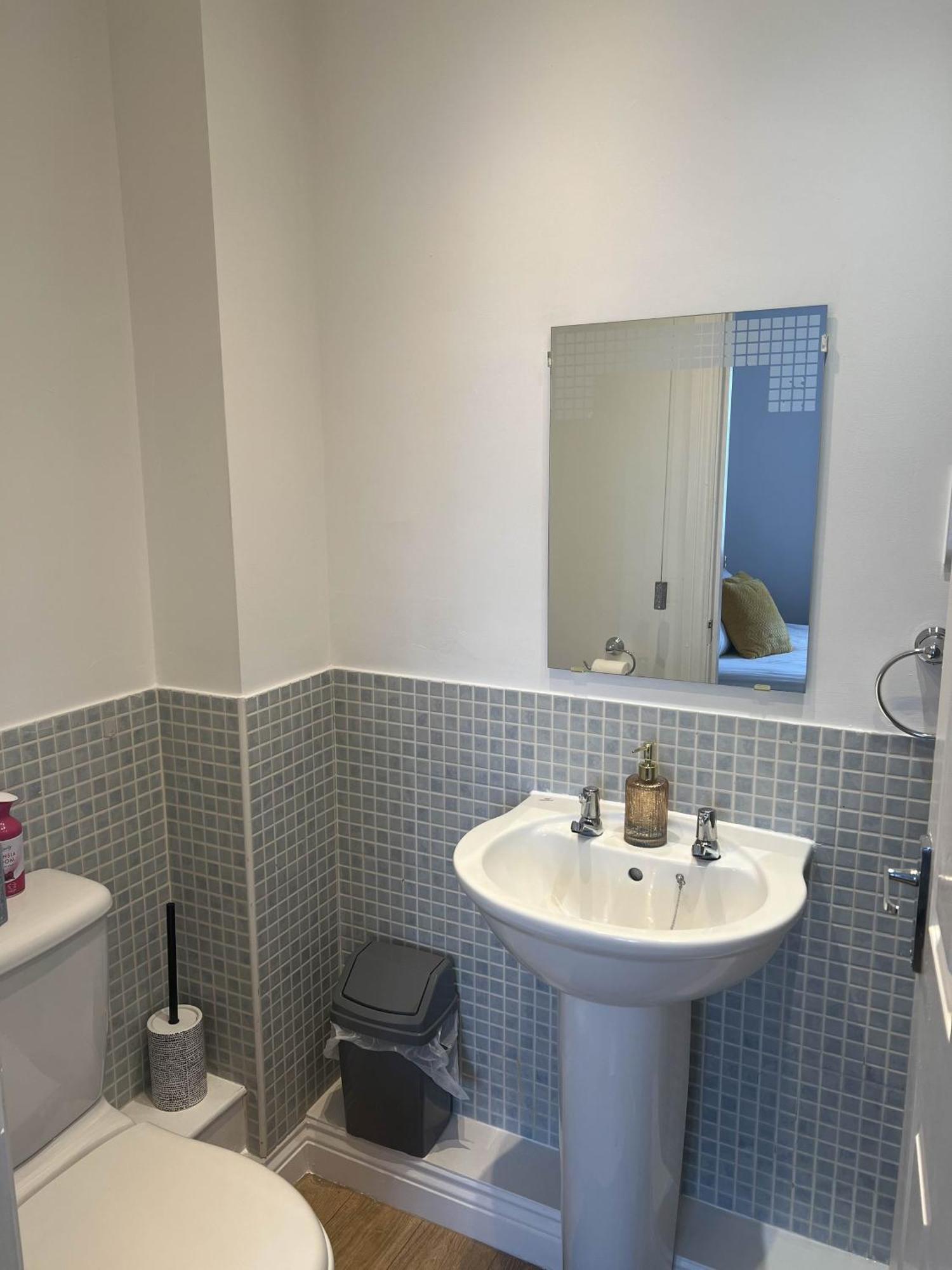 Luxury Rooms And An En-Suite Room With Free Wi-Fi Clarendon Way Colchester Exterior photo